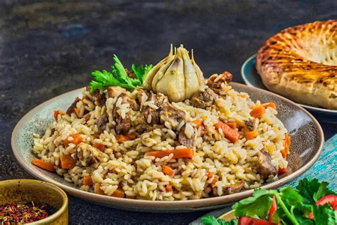  Plov ve Lezzetli Et Aromaları: Ekaterinburg'da Bulunduğu Şöleni Tatmayı Unutmayın!